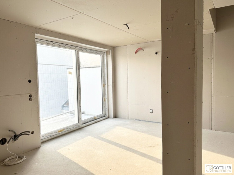 Wohnung - 1170, Wien - U-Bahn-Nähe U3 und U6! Hochwertige 3-Zimmer-Dachgeschoss-Wohnung mit Südterrasse in generalsaniertem Gründerzeithaus