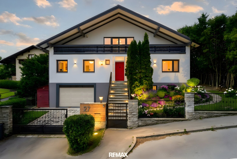 Haus - 3400, Klosterneuburg - Sonnige Villa auf 1.052m2 Eigengrund am Ölberg