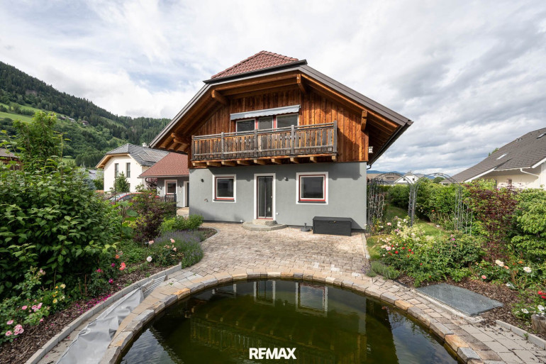 Haus - 5585, Unternberg - "Ein Zuhause fürs Leben" - Zweifamilienhaus in Unternberg