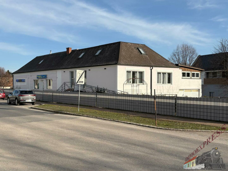 Zinshaus Renditeobjekt - 7021, Gemeinde Draßburg - Außergewöhnliche Immobilie am Marienplatz in Draßburg