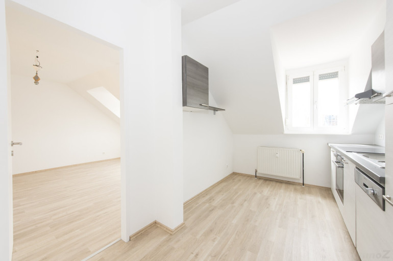 Wohnung - 8020, Graz - Ihr neuer Lieblingsplatz – Wohnung mit Balkon zum Innenhof und Einbauküche