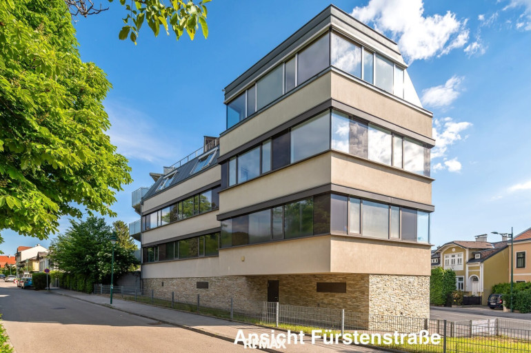 Büro / Praxis - 2340, Mödling - Büro - / Apartmenthaus in Mödling für gewerbliche und/oder Wohnnutzung -  Top Lage!