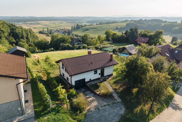 Haus - 9244, Sveti Jurij ob Scavnici - Ferienhaus nahe Radkersburg/Österreich - mit Aussicht, Terrasse und großem Grundstück
