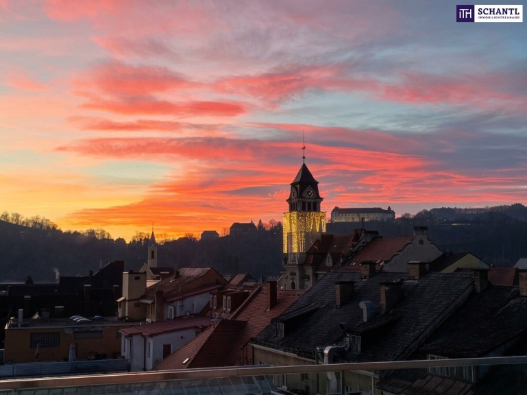Wohnung - 8430, Leibnitz - Wohnen wie ein Adler, hoch über den Dächern von Leibnitz- Exklusives Penthouse auf zwei Ebenen mit gigantischer Panoramaterrasse!