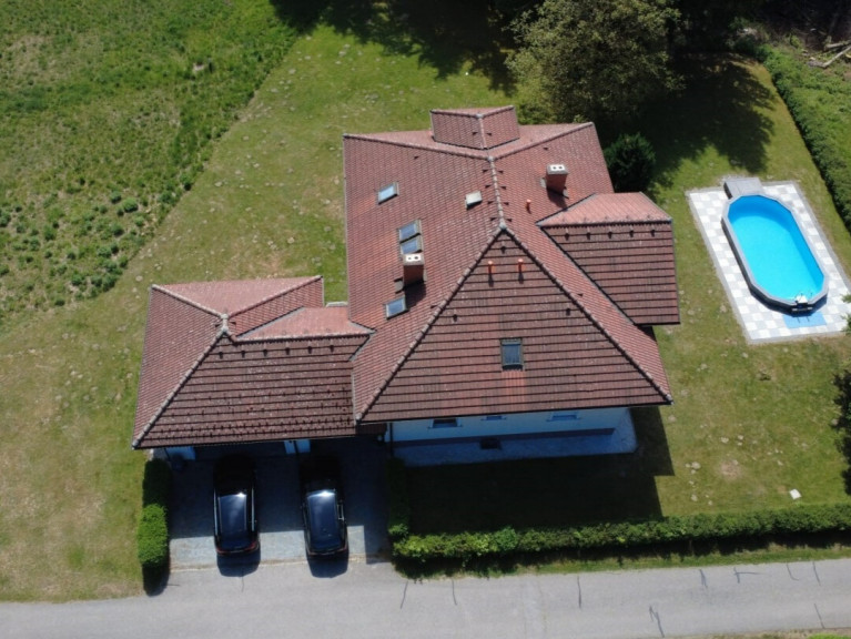 Haus - 9371, Brückl - Großzügiges Einfamilienhaus mit Pool im Grünen