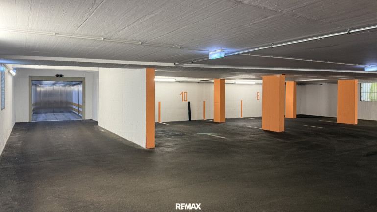 Immobilie - 1140, Wien,Penzing - Sichere GARAGENSTELLPLÄTZE in der Leifhelmgasse 10