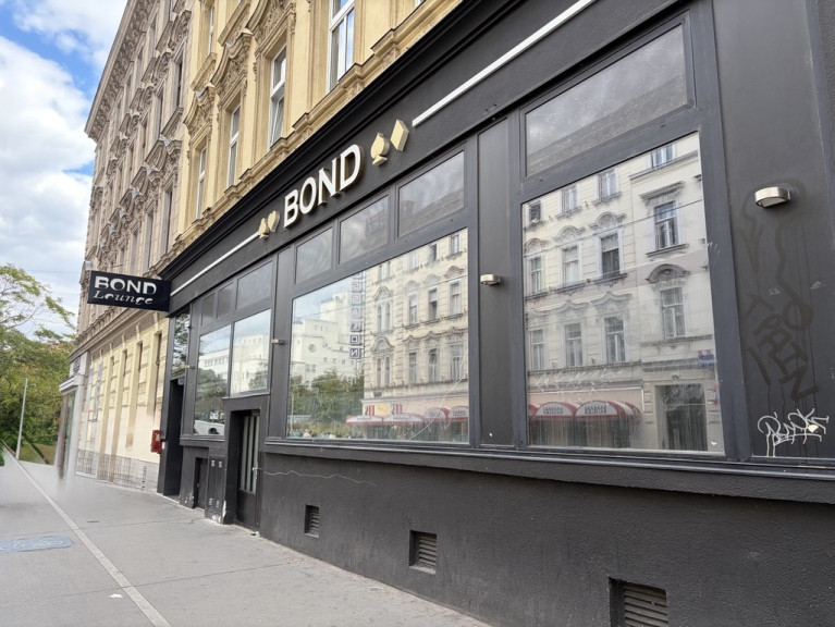 Einzelhandel - 1100, Wien - Vielseitige Geschäftsfläche