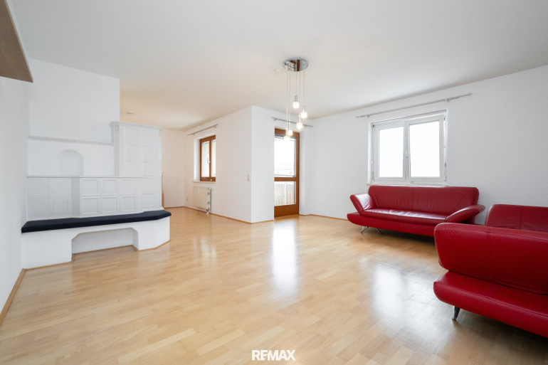Wohnung - 4407, Dietach - DIETACH | Gepflegte 3-Zimmer-Wohnung mit Loggia und Tiefgaragenstellplatz!