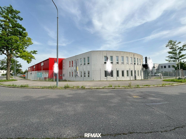 Halle / Lager / Produktion - 1220, Wien - Investmentprojekt - nachhaltig seit langer Zeit voll vermietet