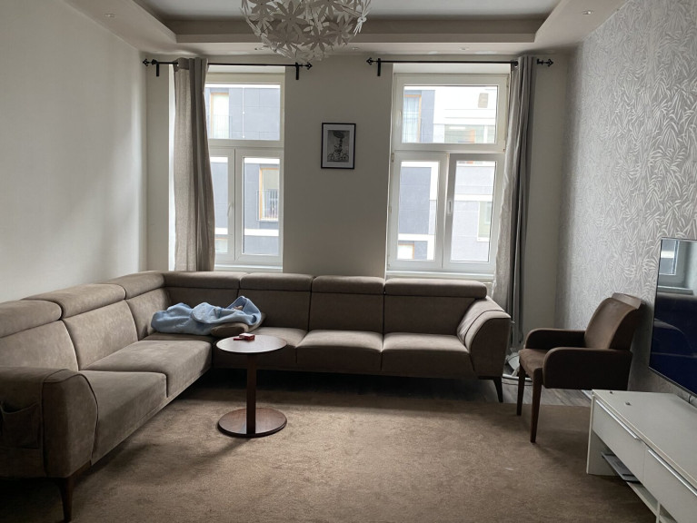 Wohnung - 1200, Wien - Altbauwohnung mit Lift Nähe Wien Traisengasse Bahnhof..