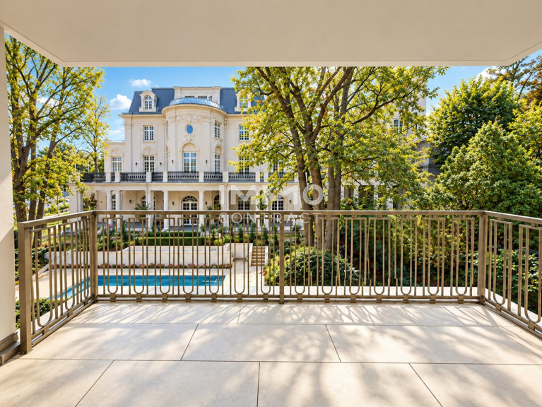 Wohnung - 1190, Wien - Villa Chimani: Stilvolle 3-Zimmer-Residenz mit Pool und Noblesse - Palais & Villa