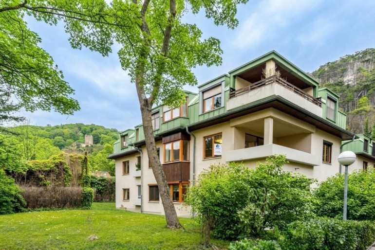 Wohnung - 2500, Baden - Erstbezug nach Sanierung - Grünblick, Sonne und viel Raum zur Entspannung