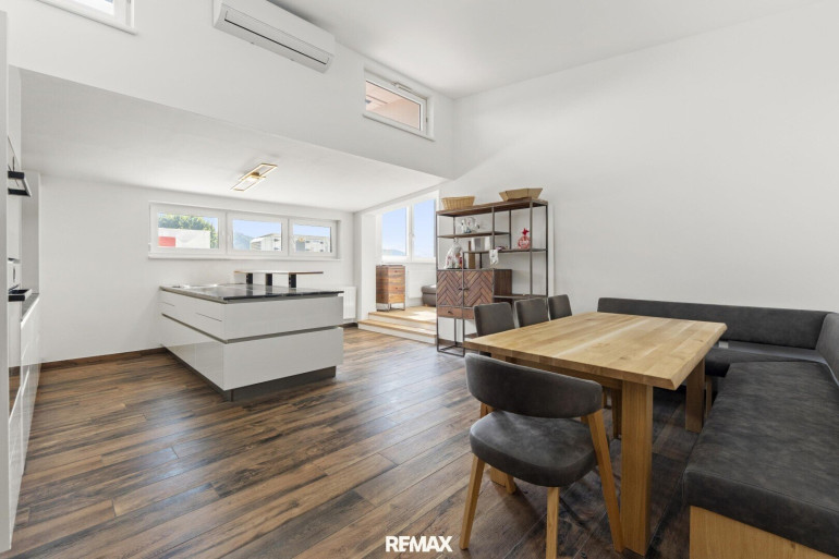 Wohnung - 9300, Hunnenbrunn - Hochwertige Wohnung mit 148 m² - Penthouseebene - Dachterrasse, Privatgarten und Pool