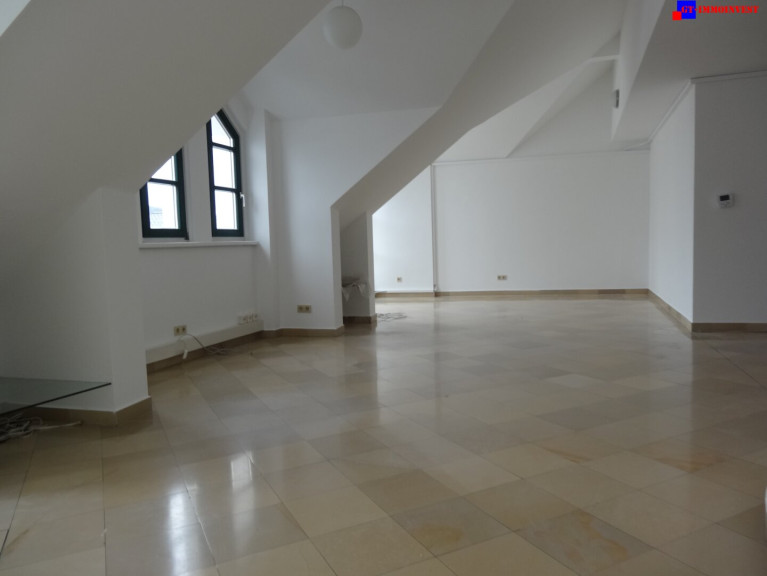 Büro / Praxis - 7000, Eisenstadt - Eisenstadt - Zentrum! 95m2 repräsentatives, helles Büro in Toplage!