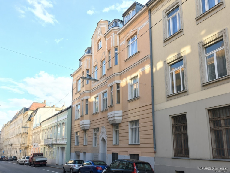 Wohnung - 1190, Wien - Vermietete, charmante 4 - Zimmer - Altbauwohnung mit Loggia im Hochparterre - Wien Döbling