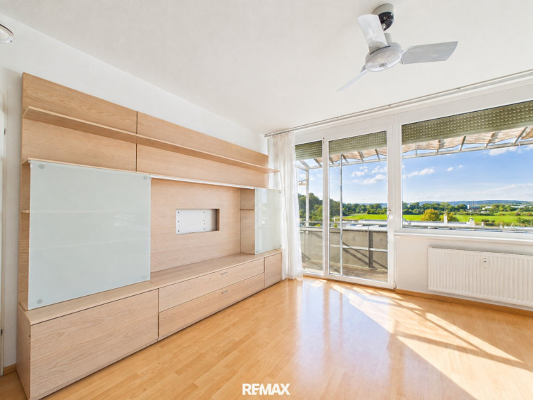Wohnung - 7100, Neusiedl am See - 4-Zimmer-Wohnung mit Terrasse & 2 Stellplätzen
