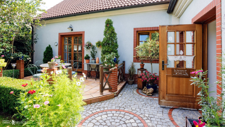 Haus - 3920, Groß Gerungs - **** Ein Platz zum Leben und Wachsen: Vielseitiges Anwesen im Waldviertel ****