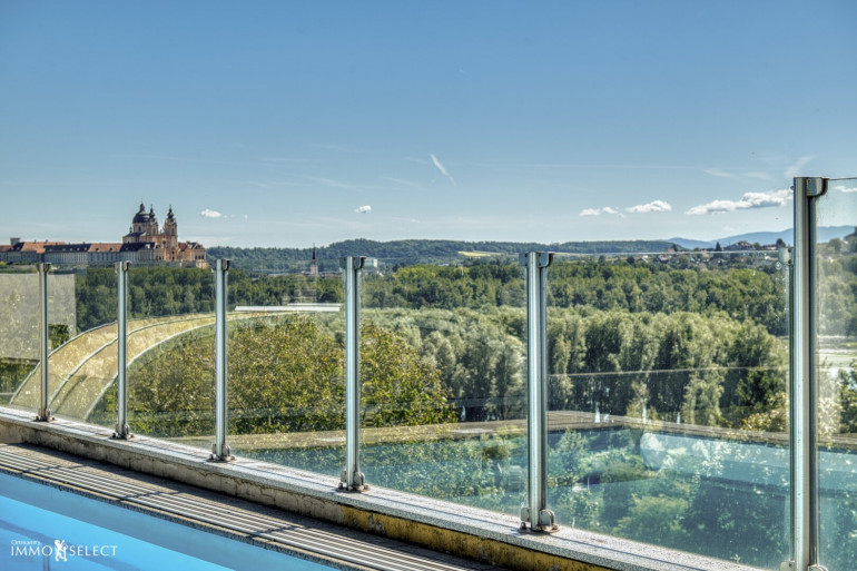 Haus - 3644, Emmersdorf an der Donau - „Exklusives Zuhause mit Pool und traumhaftem Donaupanorama“