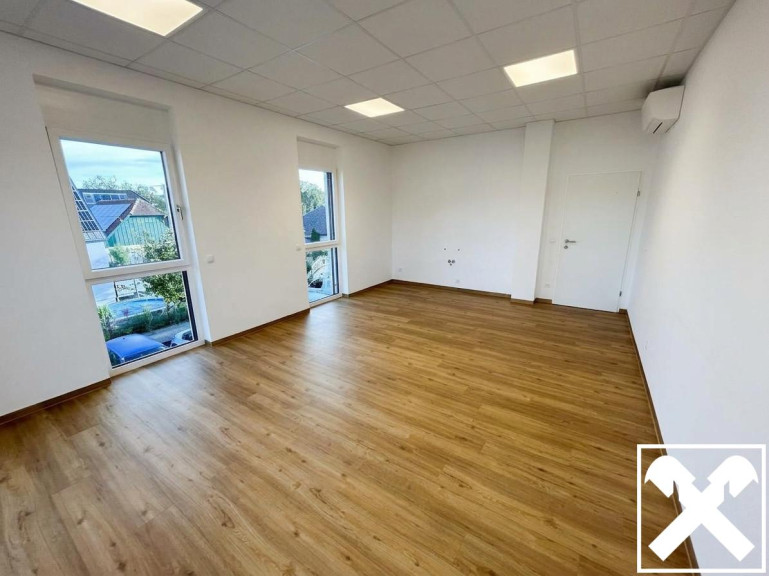 Büro / Praxis - 4081, Hartkirchen - Einzelraum TOP 1-1 Raum 1 für Praxis/Therapie/Büro Multifunktionshaus