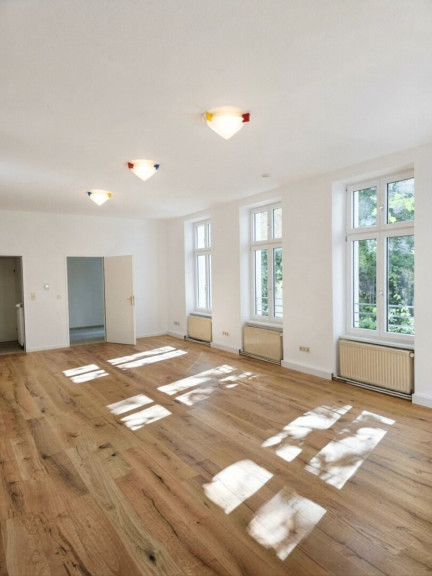 Büro / Praxis - 1070, Wien - Büro / Praxis - Innenhofruhelage - 2 Ebenen - Garten und Garage