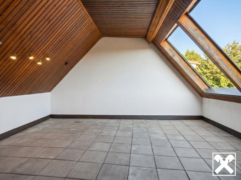 Wohnung - 7062, Sankt Margarethen im Burgenland - Der nächste Sommer kommt bestimmt! Coole DG Wohnung mit großer Loggia und Seenähe!