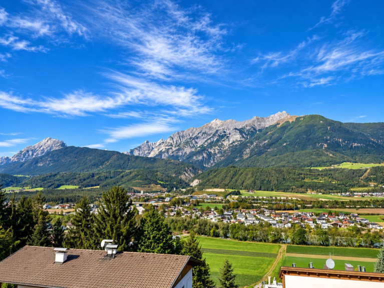 Haus - 6136, Pill - Einfamilienhaus mit 836 m² Grundstück und großem Potenzial in Pill