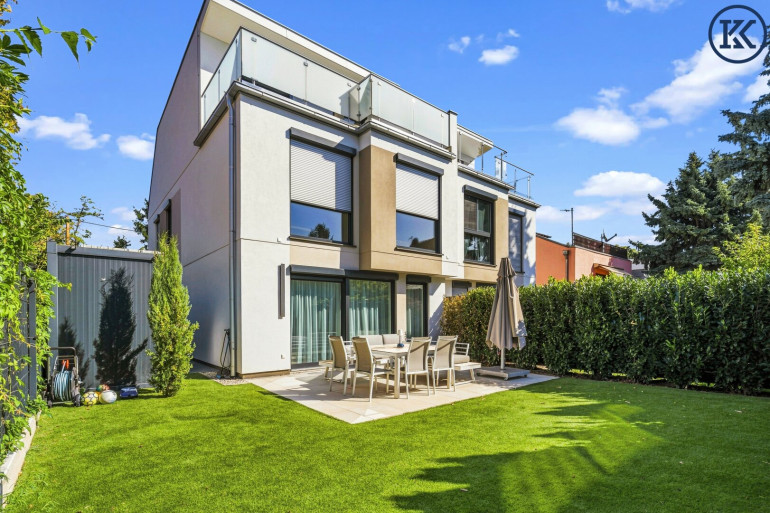 Haus - 1220, Wien,Donaustadt - Wohnen am Wasser - neuwertige Doppelhaushälfte im 22. Bezirk