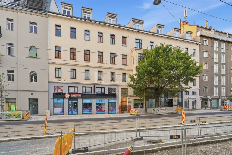 Zinshaus Renditeobjekt - 1150, Wien,Rudolfsheim-Fünfhaus - Wiener Altbau | Zwei vermietete Wohnungseigentumsobjekte im kompakten Paket