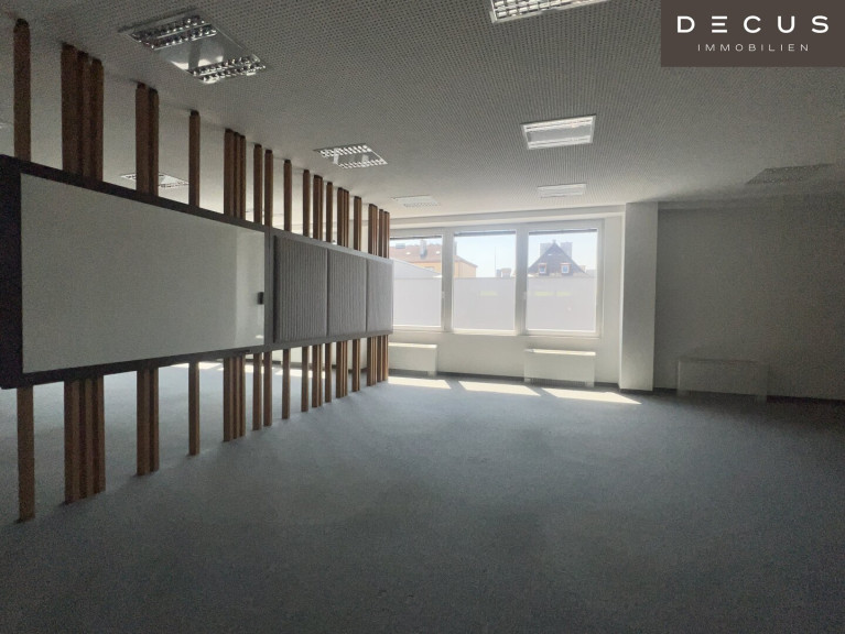 Büro / Praxis - 4020, Linz - Attraktive Büroflächen in toller Lage mit sehr großzügigen Raumhöhen nahe der Donau in LINZ