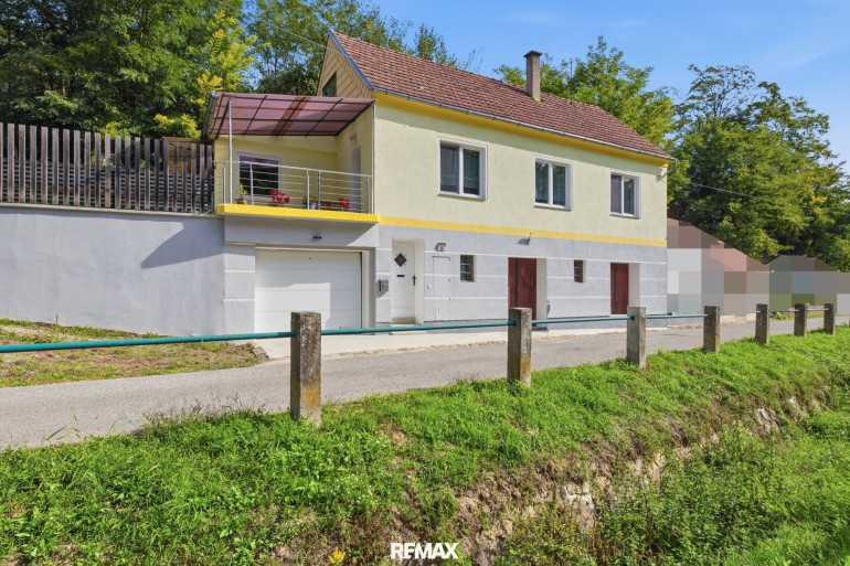 Haus - 3470, Oberstockstall - Wohnen und Wein im Weinviertel – Ihr neues Zuhause mit idyllischem Grünblick in Oberstockstal