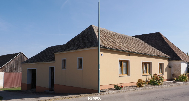 Haus - 3714, Niederschleinz - "Bauernhäuschen mit Innenhof und große Lagerhalle"