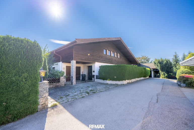 Haus - 5202, Neumarkt am Wallersee - Landhaus in Top-Lage von Neumarkt am Wallersee – viel Potenzial für Ihre Wohnideen