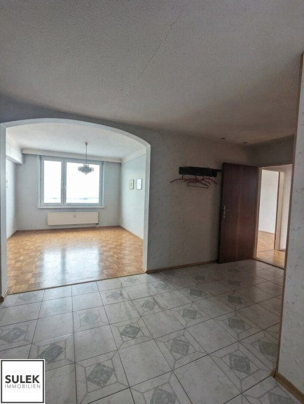 Wohnung - 1110, Wien - Großzügige 4-Zimmer-Wohnung direkt bei der U3 Zippererstraße – ab Jänner 2027 bestandfrei Simmeringer Hauptstraße
