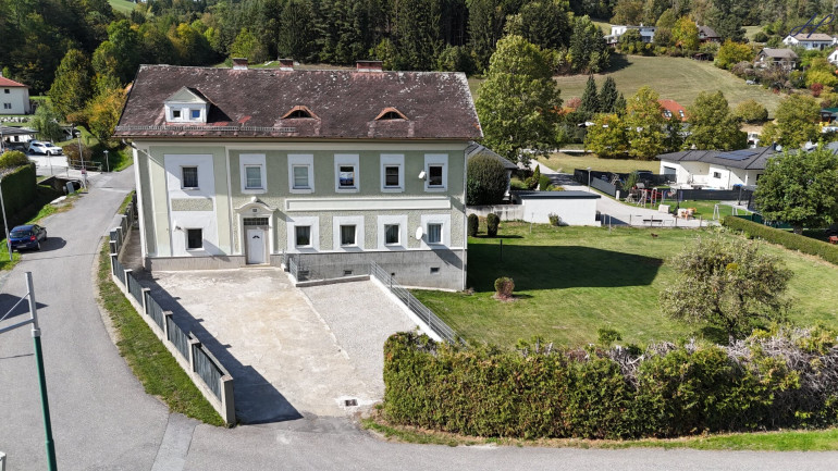 Zinshaus Renditeobjekt - 2860, Kirchschlag in der Buckligen Welt - Zinshaus mit 6 Wohneinheiten & Ausbaupotenzial in Kirchschlag – 1.060 m² Baugrund