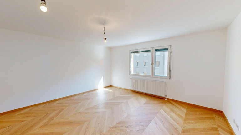 Wohnung - 1050, Wien - Stilvolle Wohnung im 6. Stock mit flexibler Raumgestaltung und U-Bahn-Anbindung - Für Eigennutzer oder Investoren mit ca. 4% Rendite