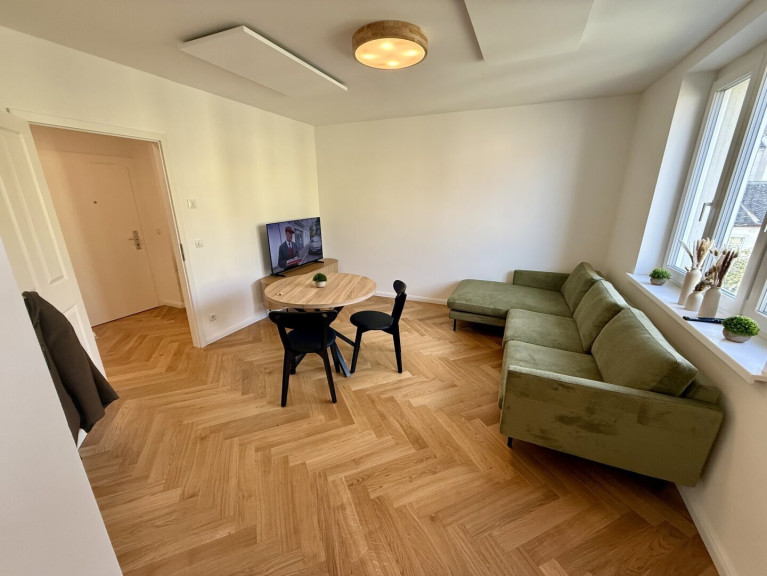 Büro / Praxis - 1160, Wien,Ottakring - Ruhiges Büro (56 m²) mit modernster Technik, Einbauküche & Fischgrätparkett – Erstbezug | Provisionsfrei