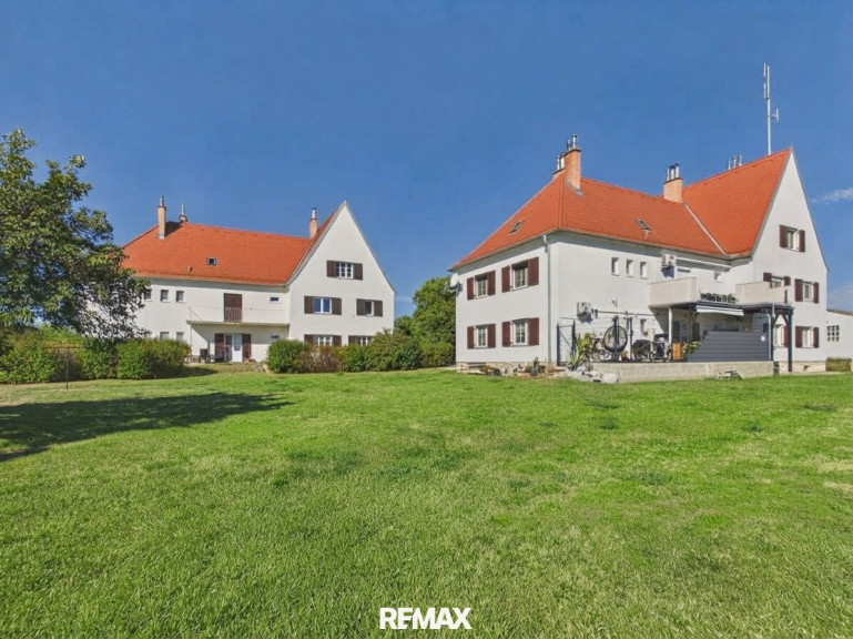 Zinshaus Renditeobjekt - 7071, Rust - Investmentchance in Rust am Neusiedler See – 2 Zinshäuser mit 10 Wohneinheiten auf ca. 6.039 m² Baugrundstück