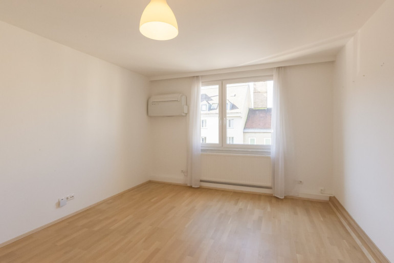 Wohnung - 1160, Wien - Gaullachergasse, Brunnenmarkt - hofseitiger 2 Zimmer Neubau im 5. Liftstock