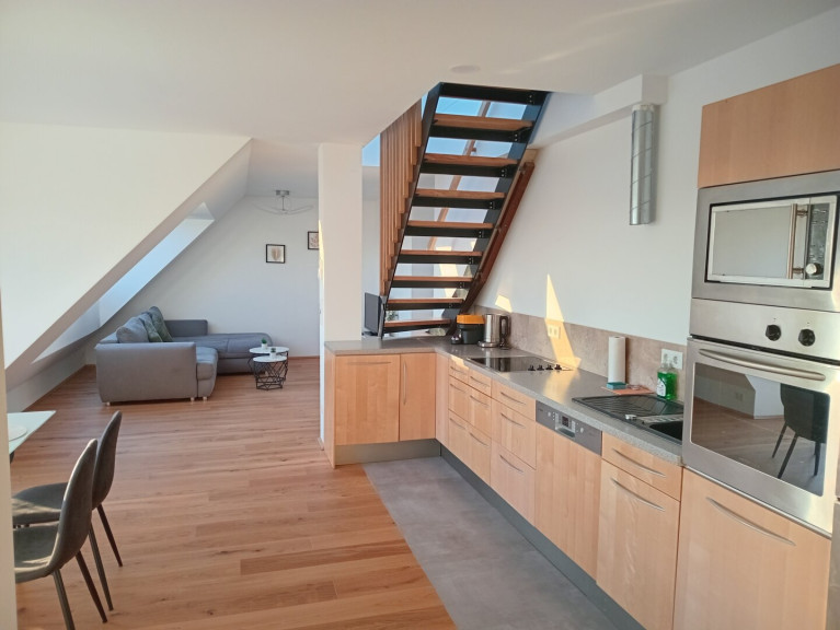 Wohnung - , keine Angabe - Stylische 2-Zimmer-Dachgeschosswohnung in der Leopoldstadt