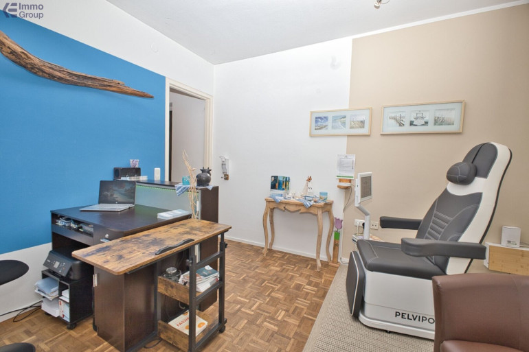 Büro / Praxis - 4614, Marchtrenk - Perfekt aufgeteilte Praxis- / Gewerbefläche mit Garten in Marchtrenk
