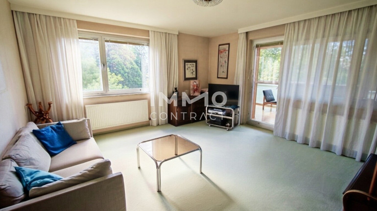 Wohnung - 2540, Bad Vöslau - Charmante 3-Zimmer-Wohnung mit verglaster Loggia - groß, zentral, ruhig, mit Parkblick