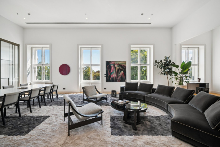 Wohnung - , keine Angabe - Souveräne Eleganz in außergewöhnlichem Rahmen