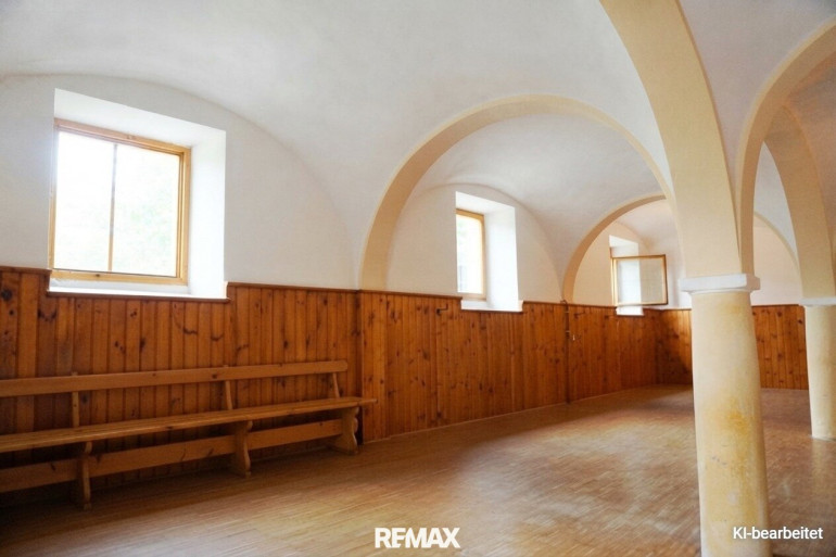 Halle / Lager / Produktion - 2410, Hainburg an der Donau - Werkstatt, Lager, Vereinslokal oder Atelier? 1-Raum-Immobilie mit vielfältigen Nutzungsmöglichkeiten!