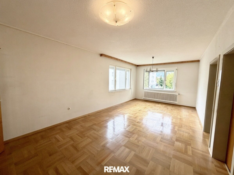Wohnung - 8750, Judenburg - Wohnen in zentraler Lage von Judenburg – 3-Zimmer-Wohnung mit Loggia und Garage!