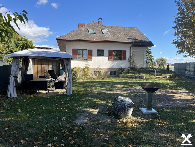 Haus - 2285, Leopoldsdorf im Marchfeld - Gepflegtes Einfamilienhaus mit Aussicht und Garten in Leopoldsdorf im Marchfeld