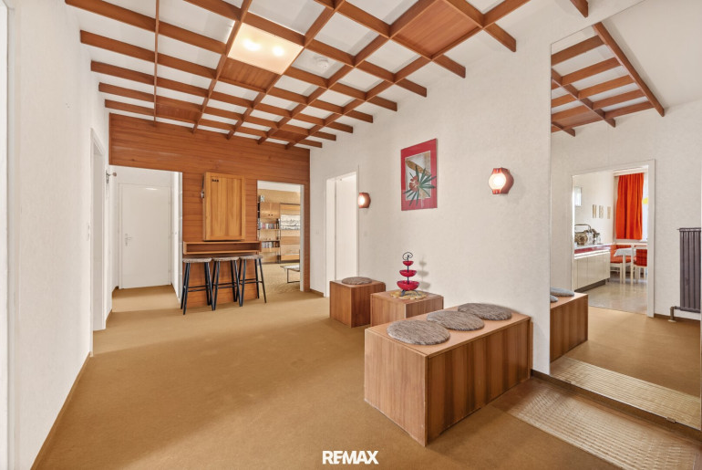 Wohnung - 4020, Linz - 4 Zimmer mit Loggia – großzügig wohnen mit Charakter