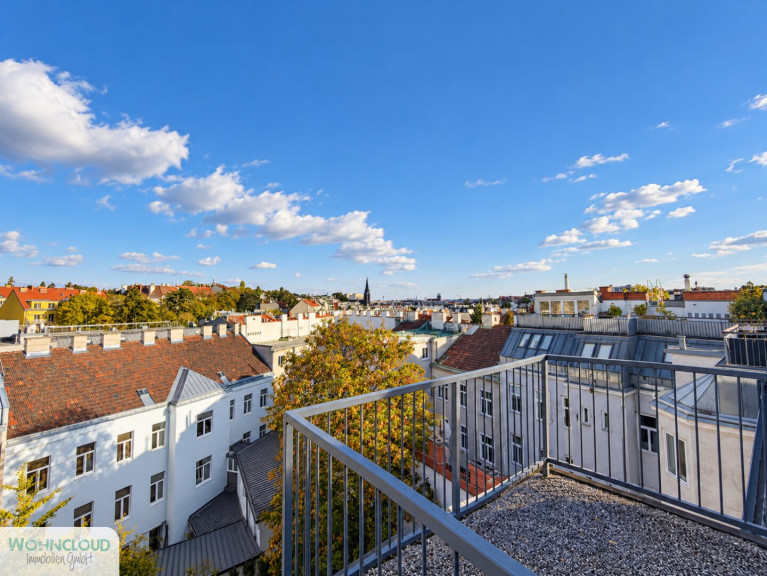 Wohnung - 1180, Wien,Währing - HOCH ÜBER GERSTHOF – LOFT-LIEBE-POTENZIAL!