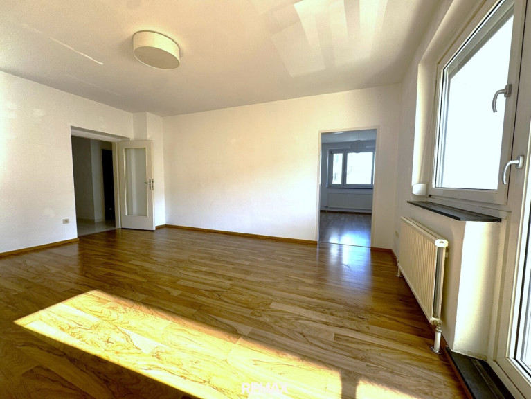 Wohnung - 7000, Eisenstadt - Büro, Praxis, Ordination, Wohnraum in zentraler Lage