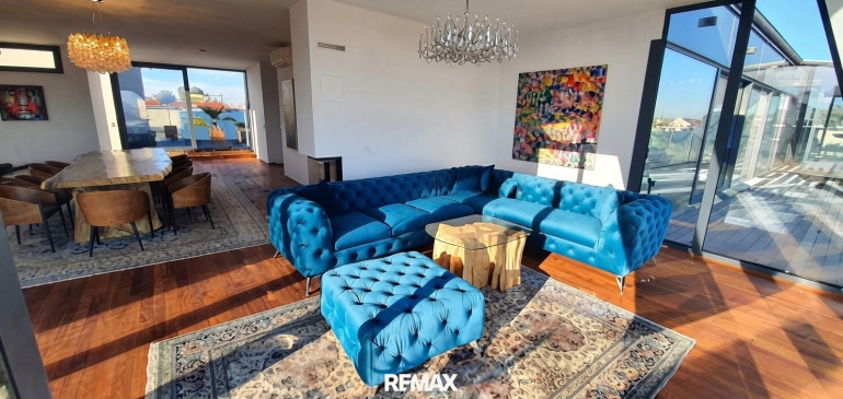 Wohnung - 1080, Wien - Über den Dächern von Wien – Penthouse mit Terrassen und Blick auf die Wahrzeichen der Stadt, 285m², atemberaubender Stadtblick, 4,98 Mio €