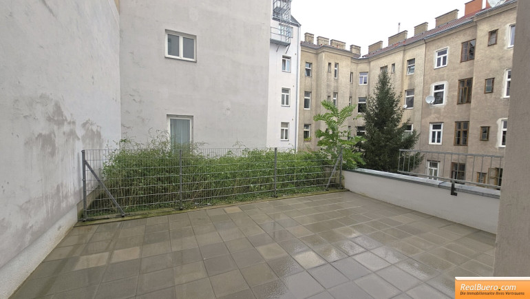Wohnung - 1100, Wien - UNBEFRISTETE ALTBAUWOHNUNG MIT GROSSTERRASSE IN DER FERNKORNGASSE